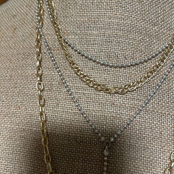 NWT Lucky Brand Gold Chain Necklace Worn Individually or layered. #LBNK7 - Picture 3 of 10